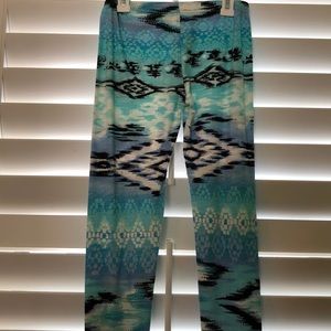 Patterned leggings